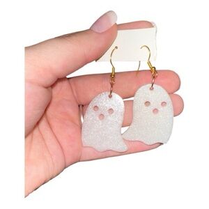 🤍 Epoxy Sparkly Ghost Earrings